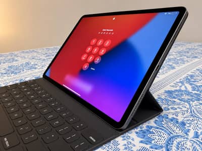 Apple Ipad Pro 12.9 (4th Gen)