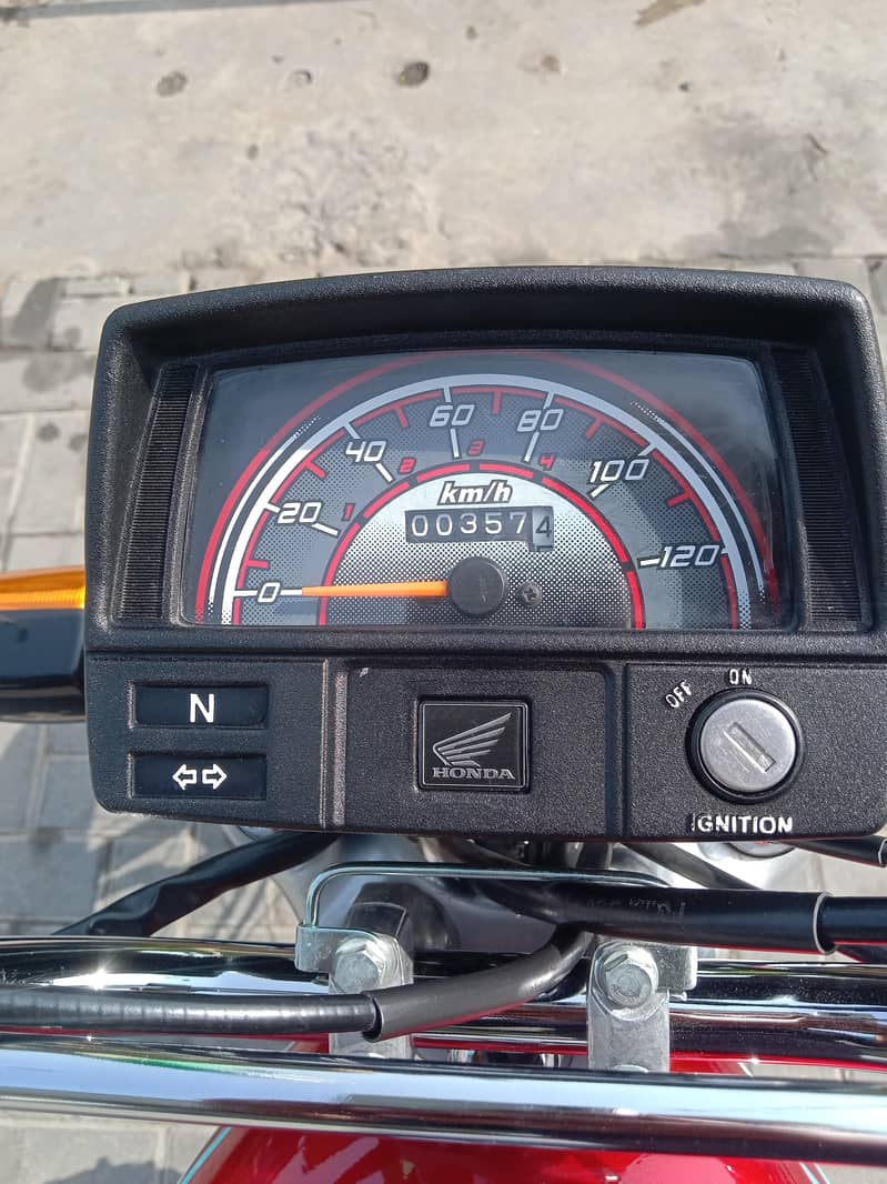 Honda CD-70 0