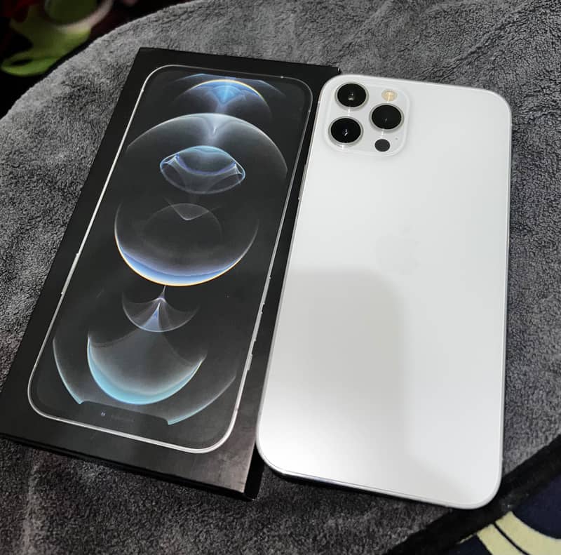 Apple iPhone 12 Pro Max 0