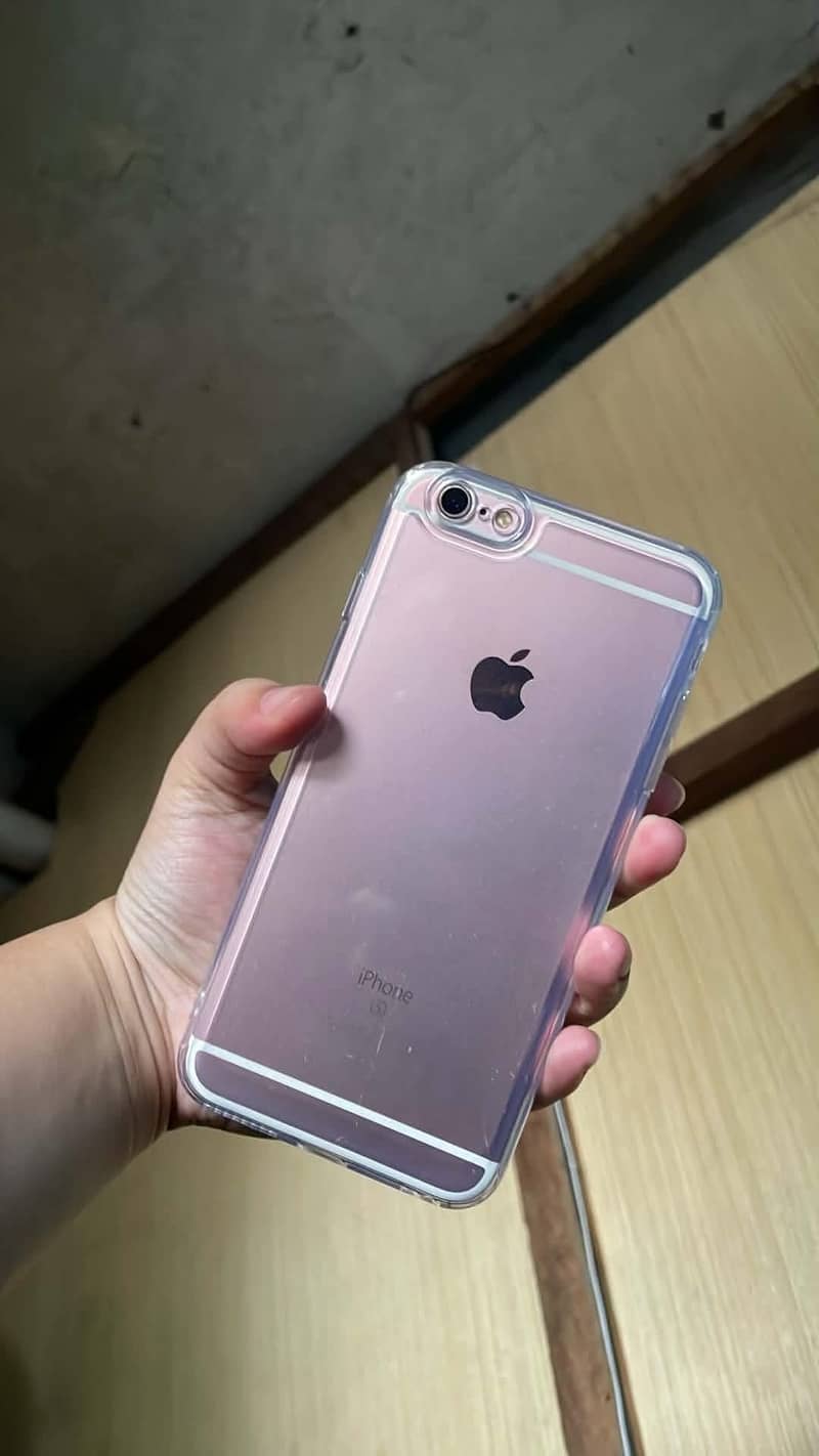 Apple iPhone 6S Plus 2