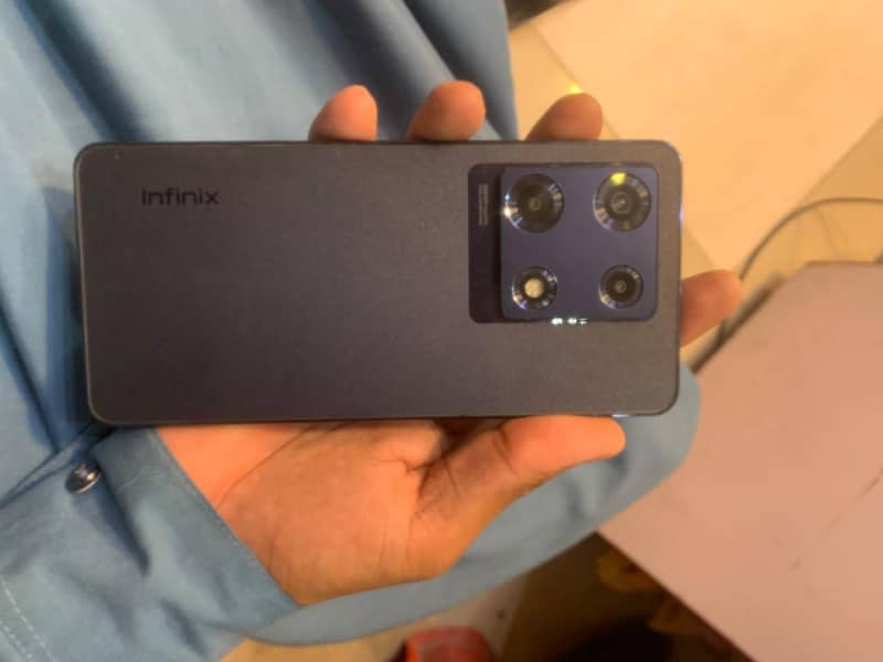 Infinix Note 30 0