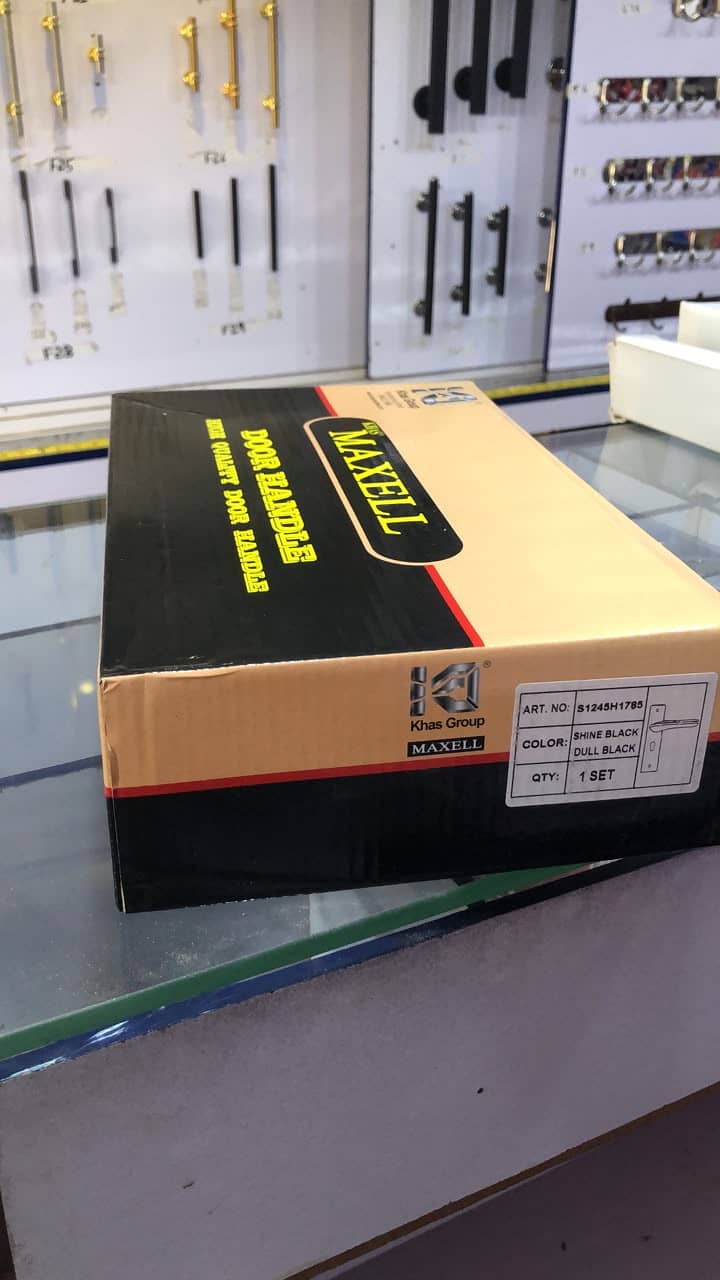 KHAS MAXCEL handle lock. 1