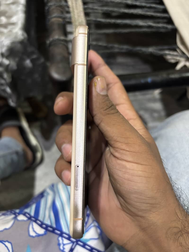 Google Pixel 8 1