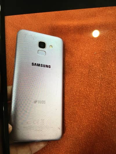 Samsung Mobile J6