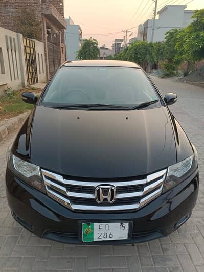 Honda City IVTEC 2015 fast owner 82000 milage