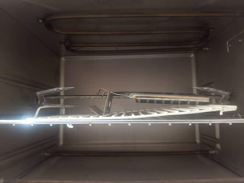 Baking oven 2