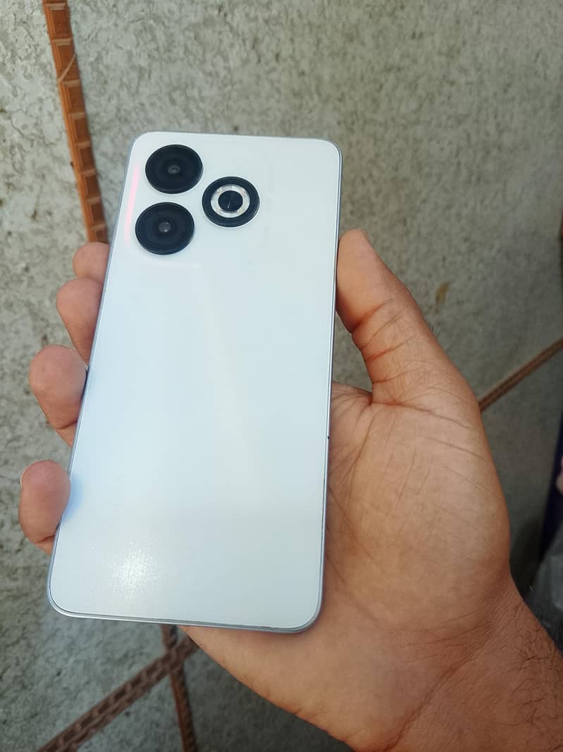 Infinix Smart 8 0