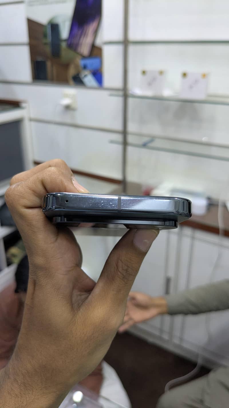 Google Pixel 10 Pro 2