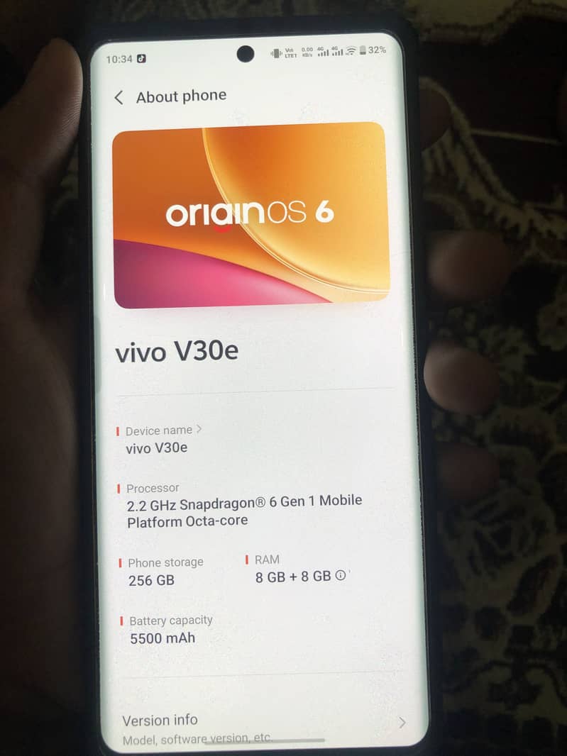 Vivo V30 5