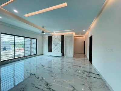 12-Marla 4-Bedroom's | Brand New | Luxury Apartment Available For Sale in Askari-10 Lahore.