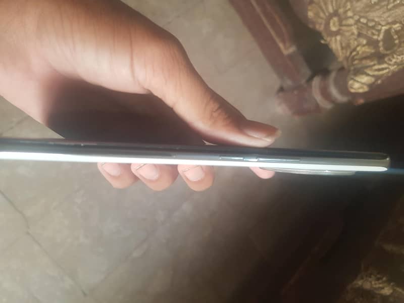 v30e vivo 3