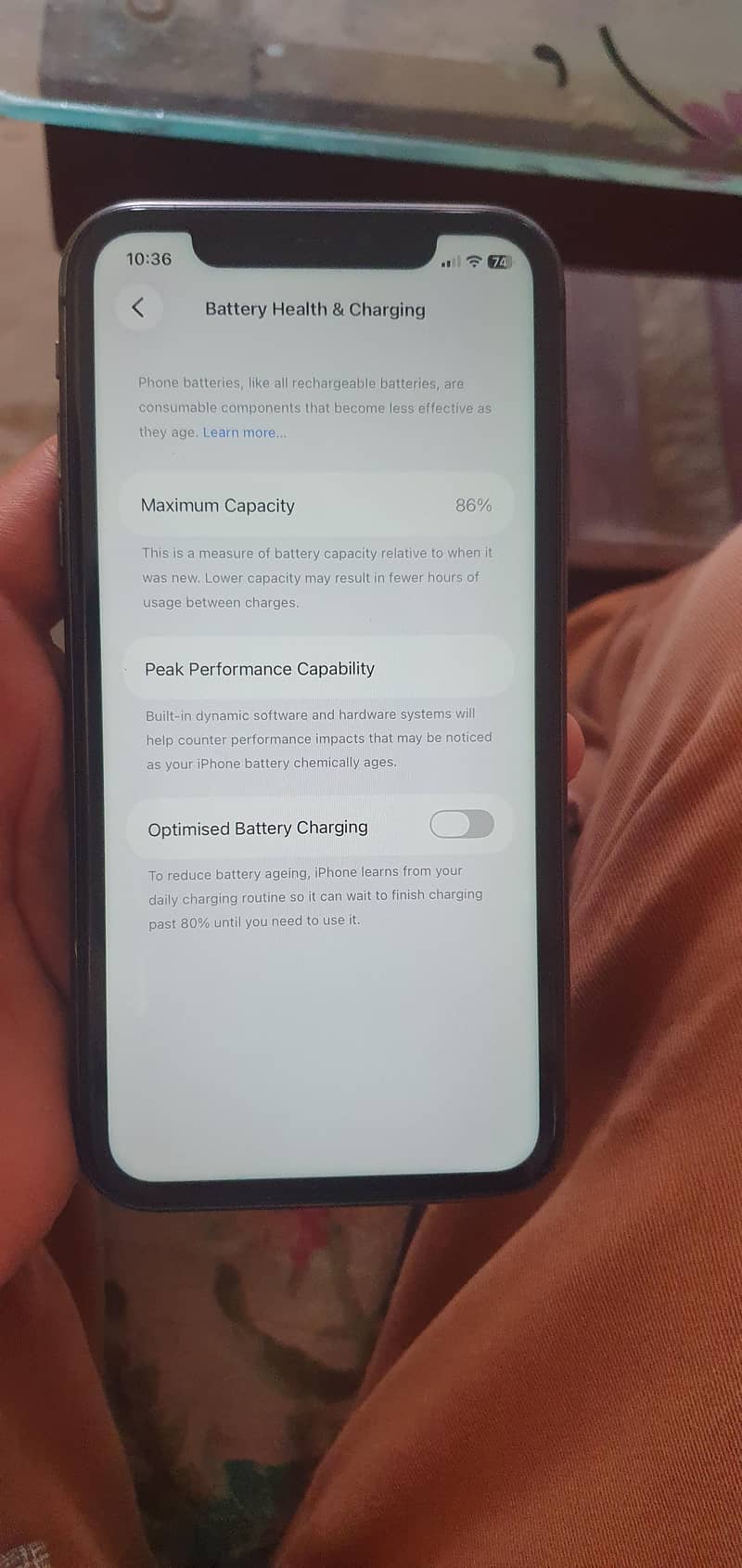 Apple iPhone 11 4