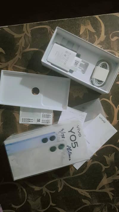 Vivo Y05 new