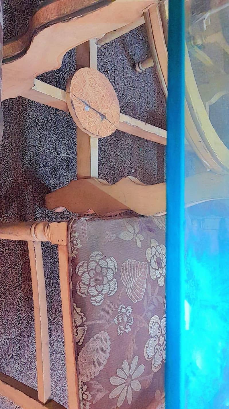 dining table with chairs 0