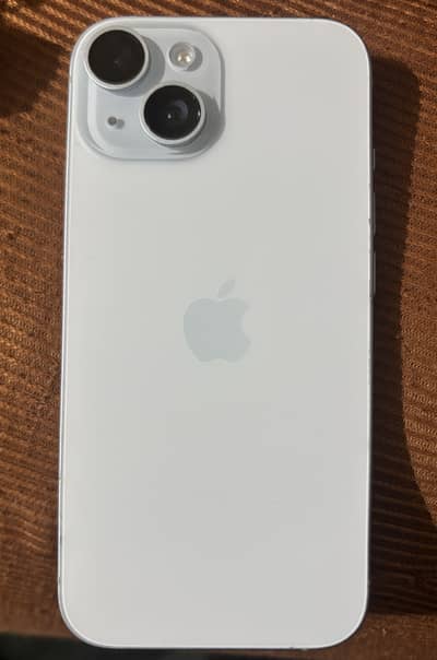 Apple iPhone 15