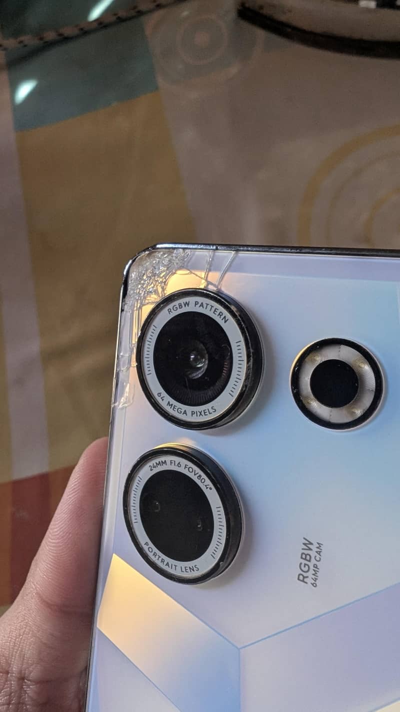 Tecno CAMON 20 4