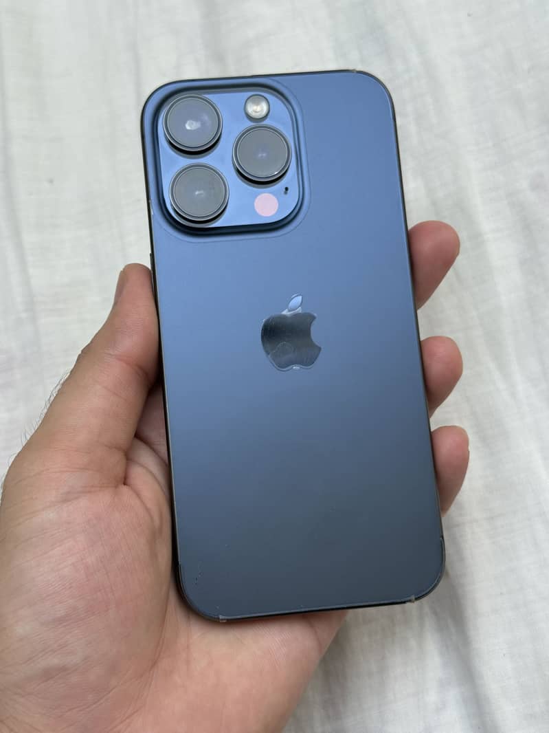 Apple iPhone 15 Pro 7