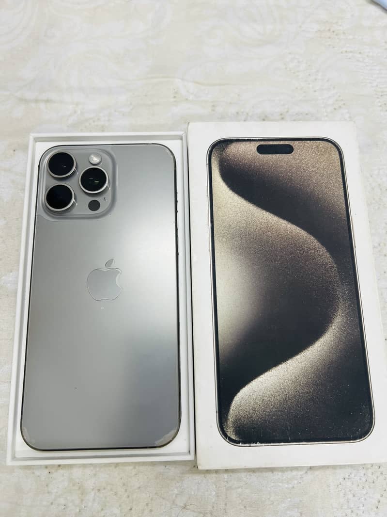 Apple iPhone 15 Pro Max 1