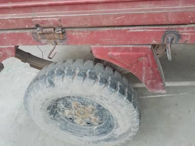 150cc riksha haig low bhi hai.  or salaf start bhi hai