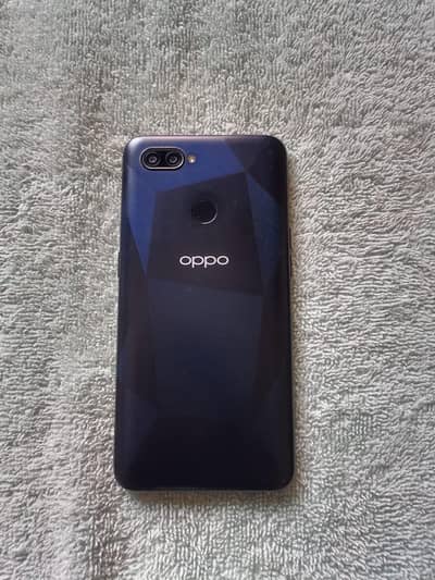 OPPO A12