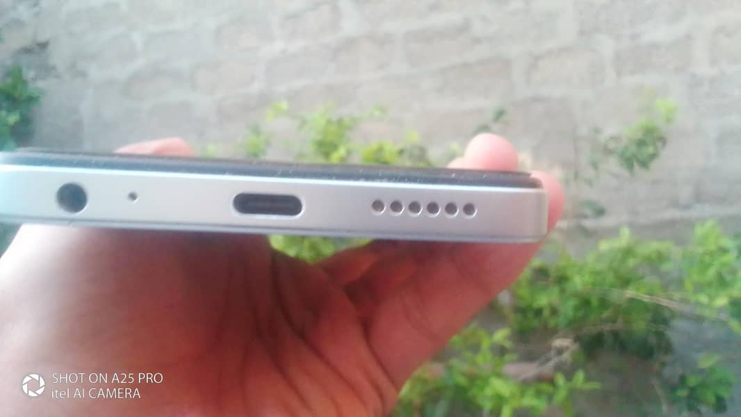 Tecno Spark Go 4