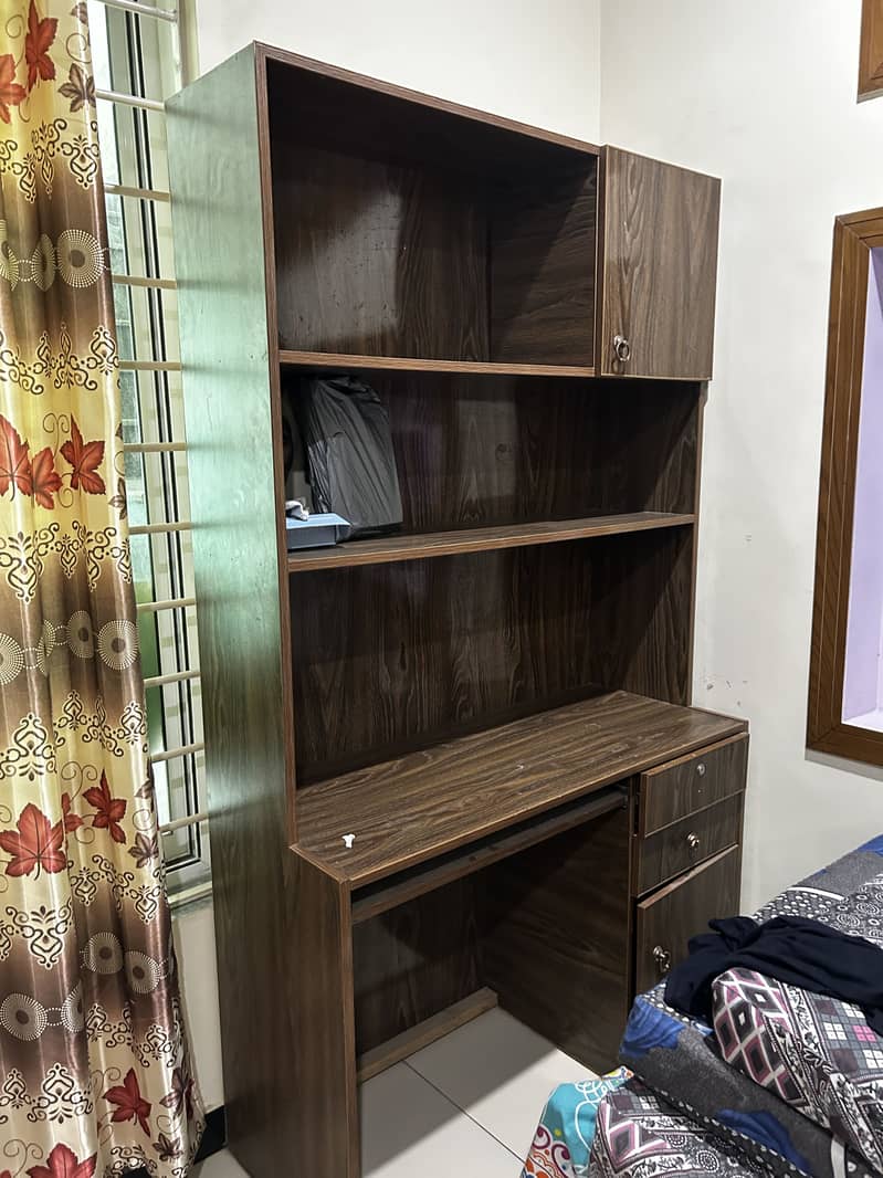Study table shelf 0