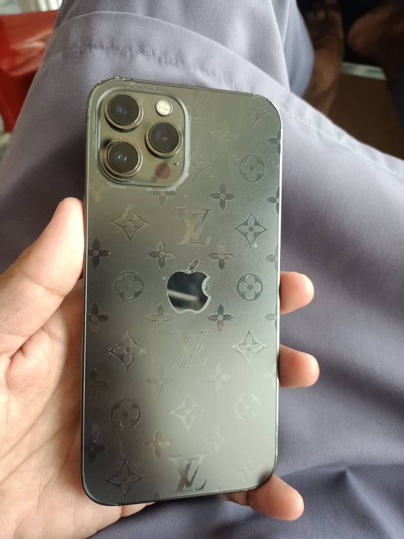 Apple iPhone 12 Pro Max 2