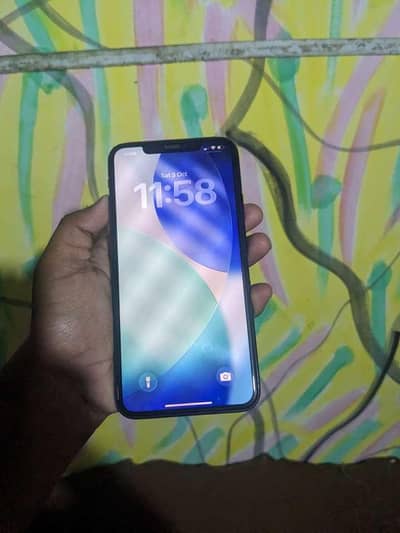 iPhone 11 Pro Max sim working