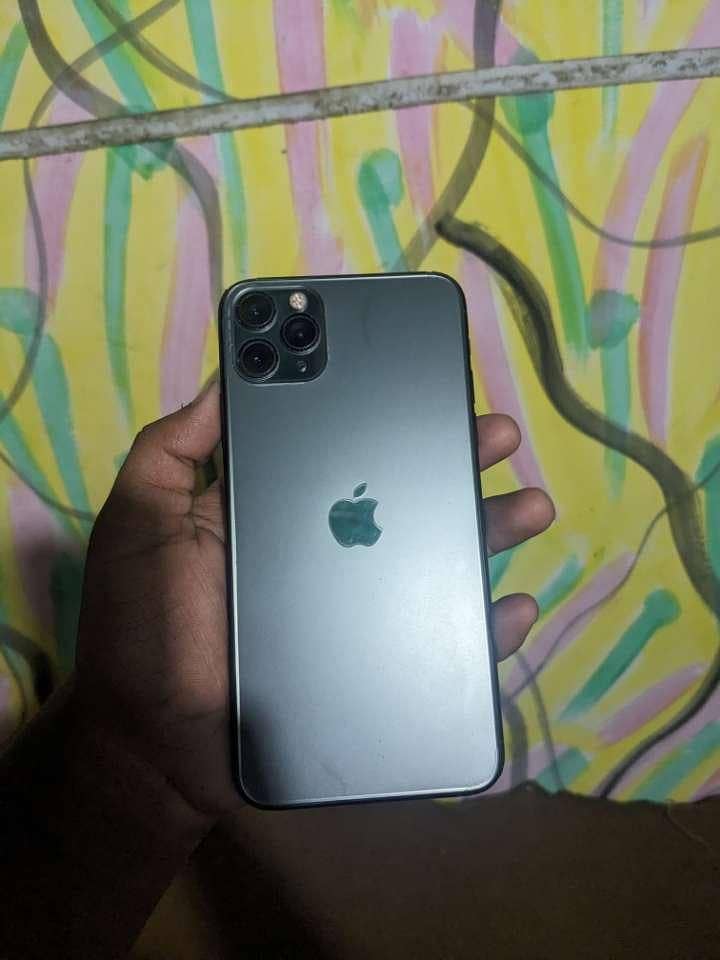 iPhone 11 Pro Max sim working 1