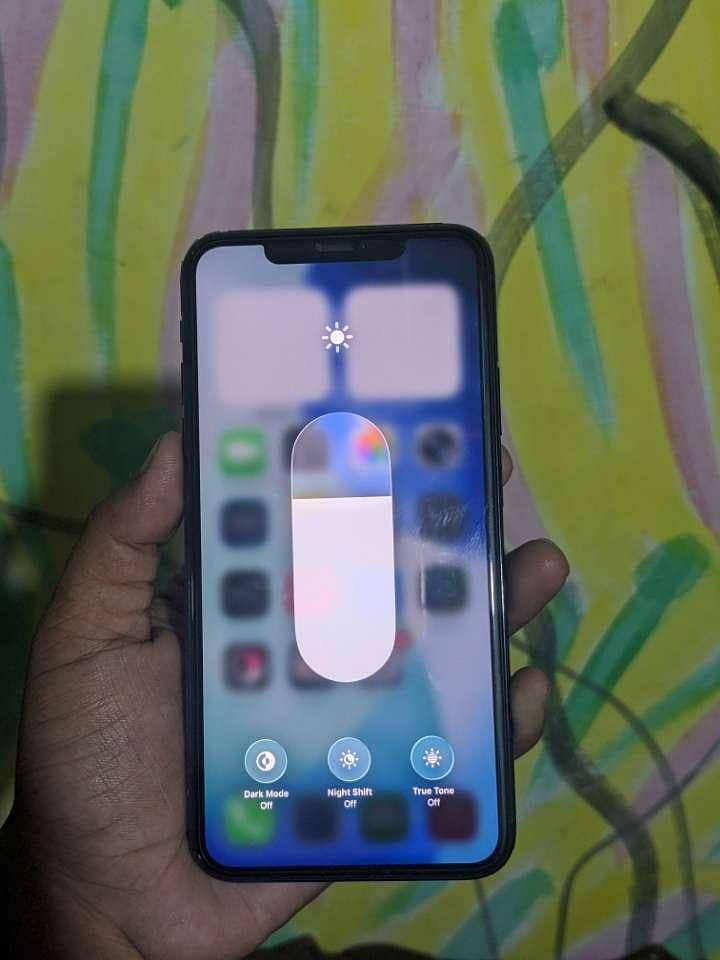 iPhone 11 Pro Max sim working 2
