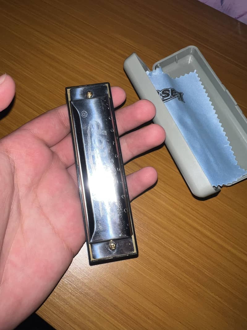 Harmonica 0