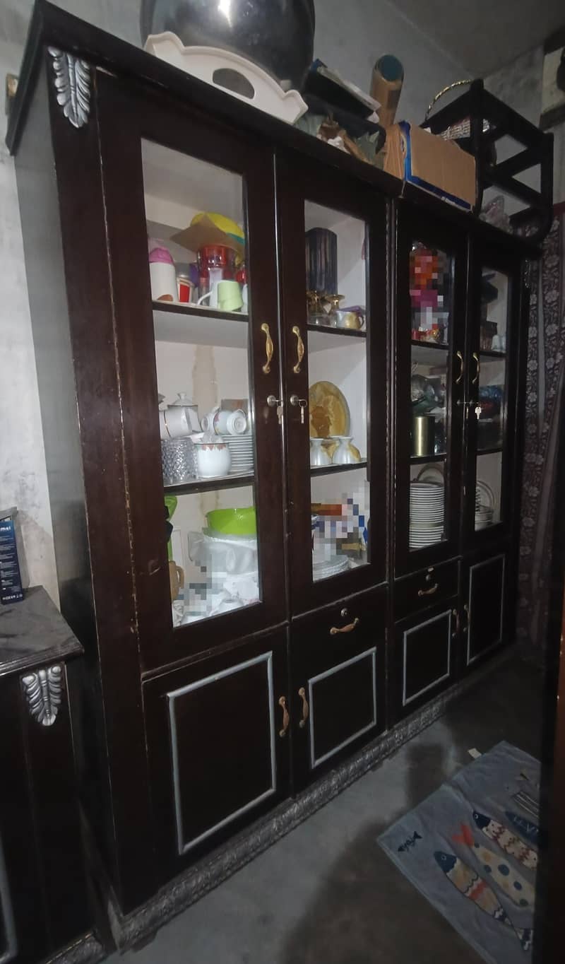 Bed with 1 side table, dressing, showcase 8
