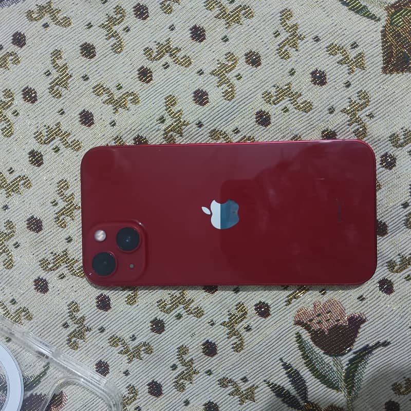 Apple iPhone 13 1
