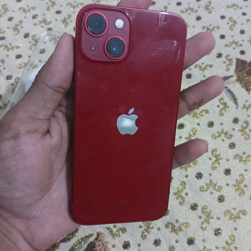 Apple iPhone 13 0