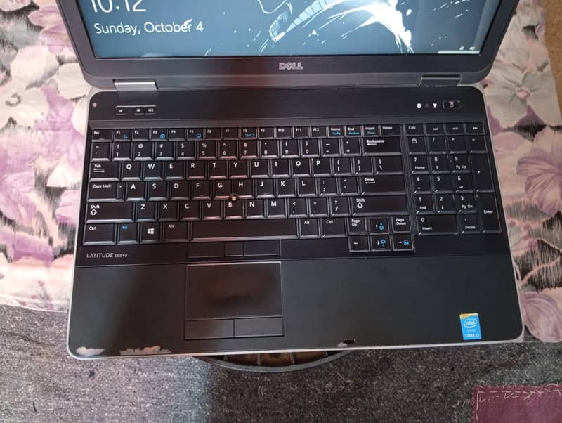 DELL LATITUDE E6540 2