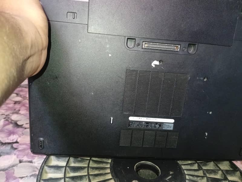 DELL LATITUDE E6540 7