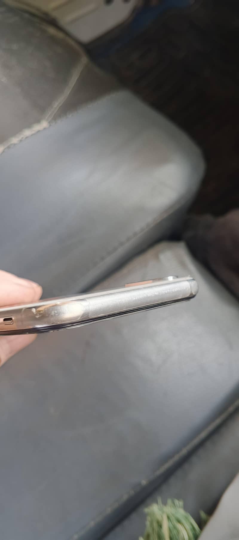 Apple iPhone X 3