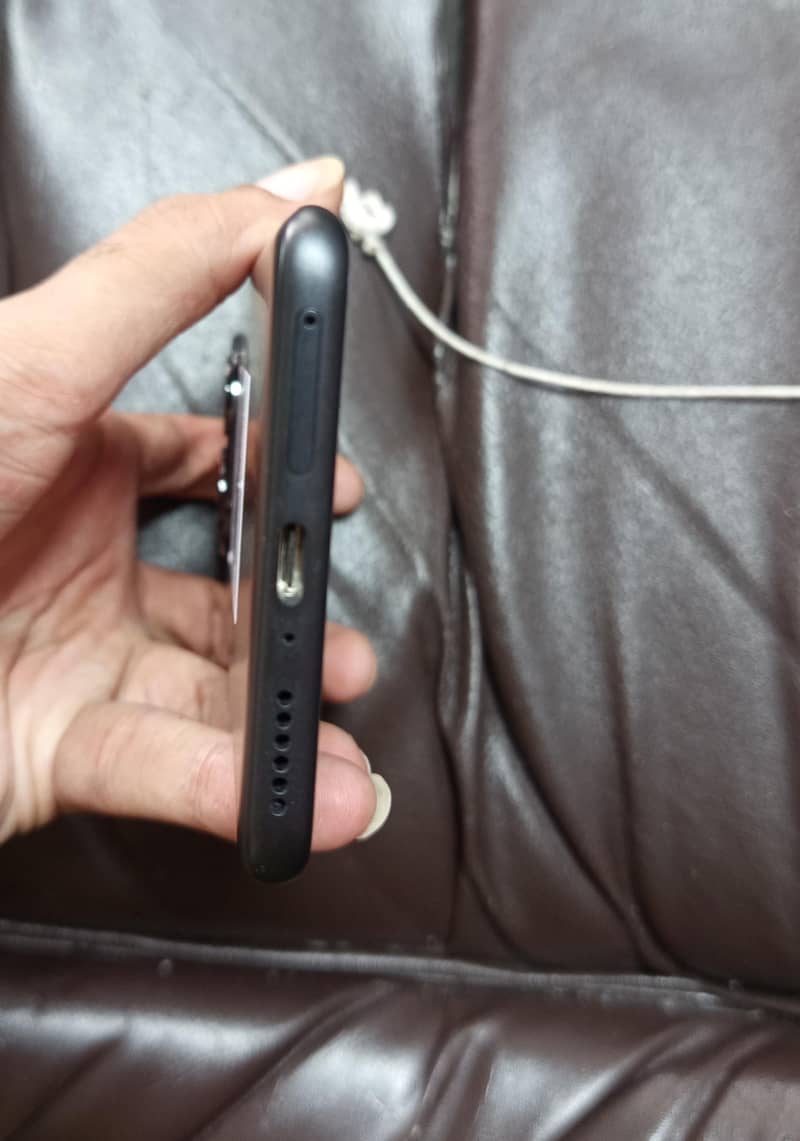 Xiaomi Redmi Note 15 3