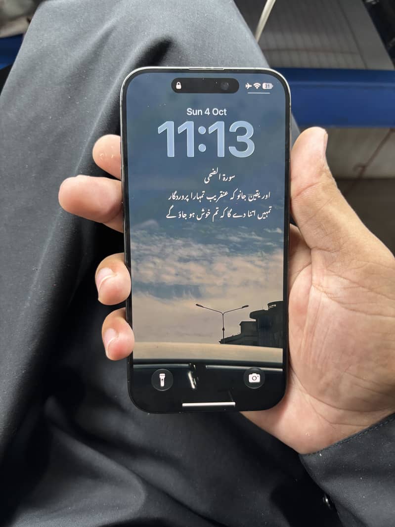 Apple iPhone 15 Pro 0