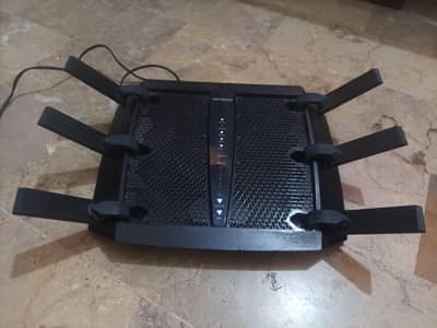 Netgear gaming Routers R7000 and R8000