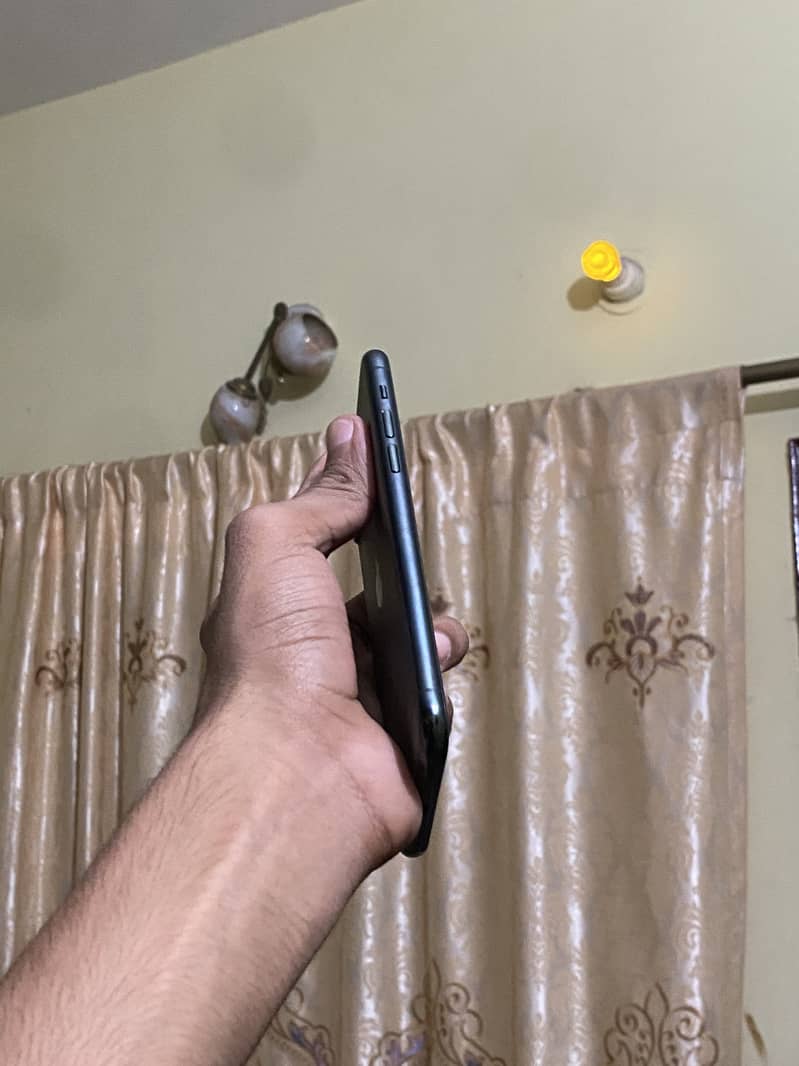 iPhone 11pro 5