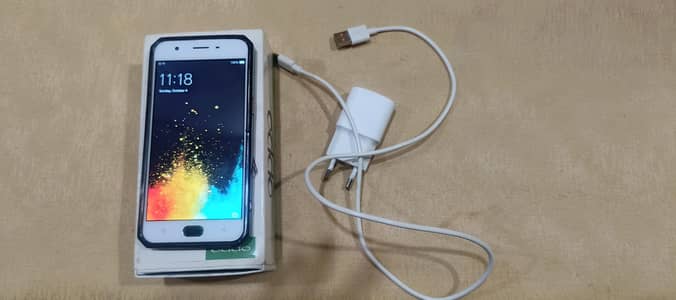 Oppo A57 complete box and charger Not a single fault best battery time