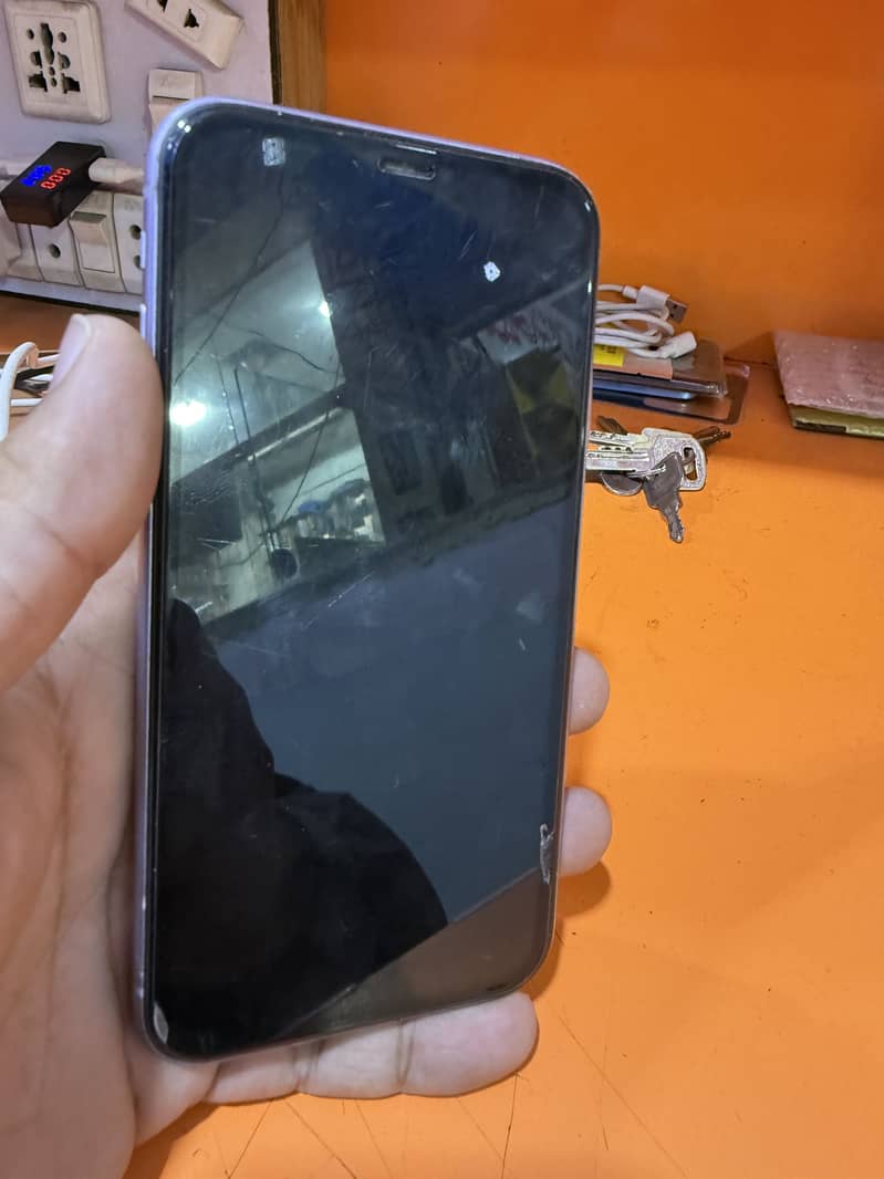 Apple iPhone 11 2