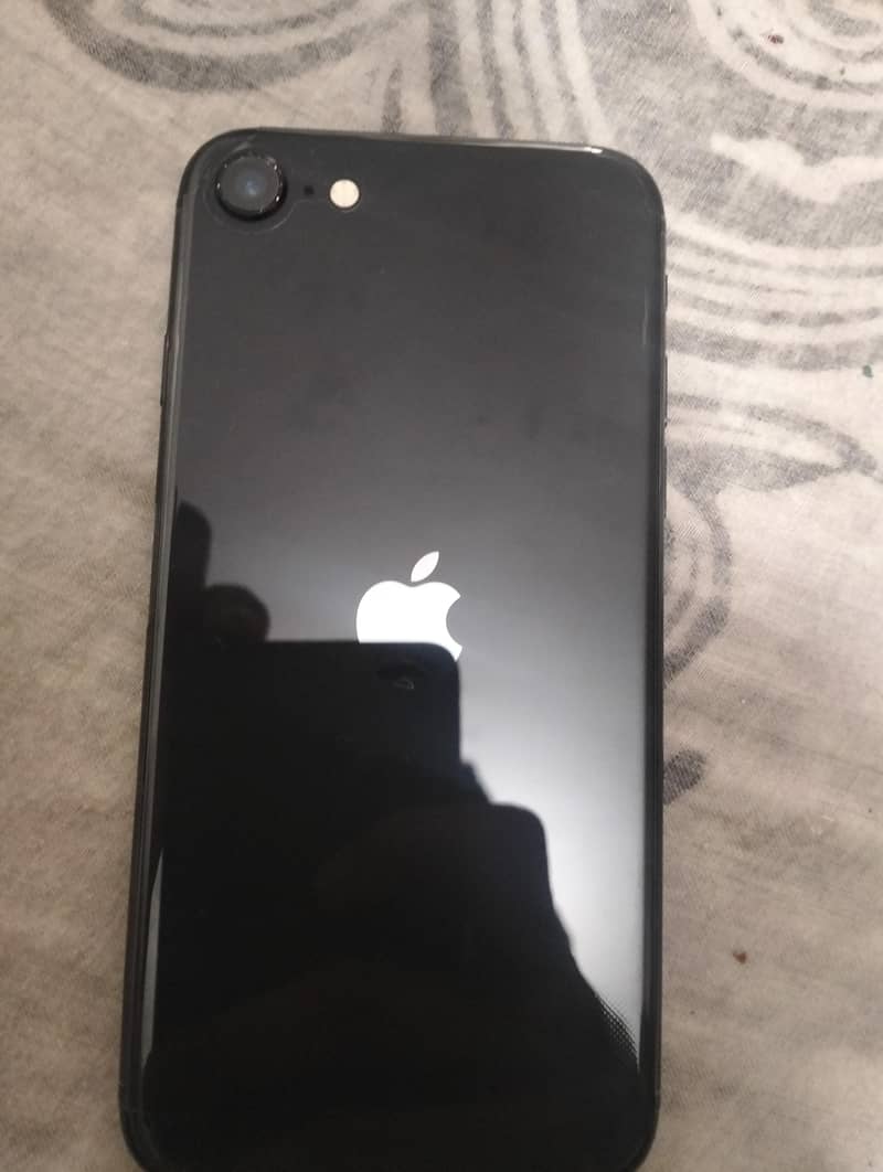 Apple iPhone se 0