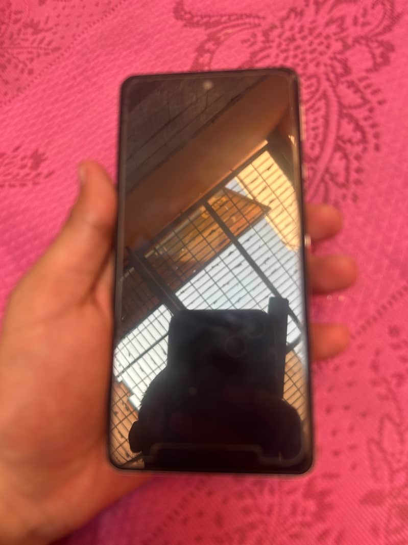 Sharp Aquos Sense 5 0