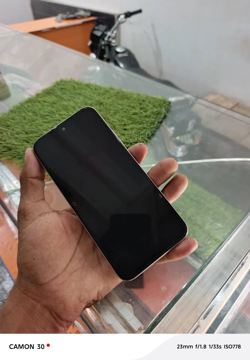 OPPO A6 4