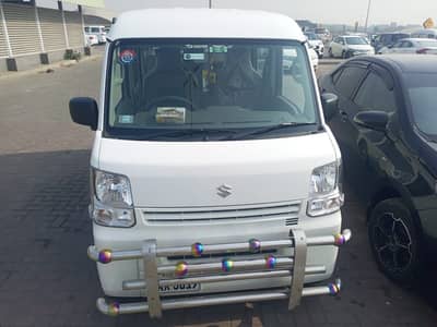 Suzuki Every 2025