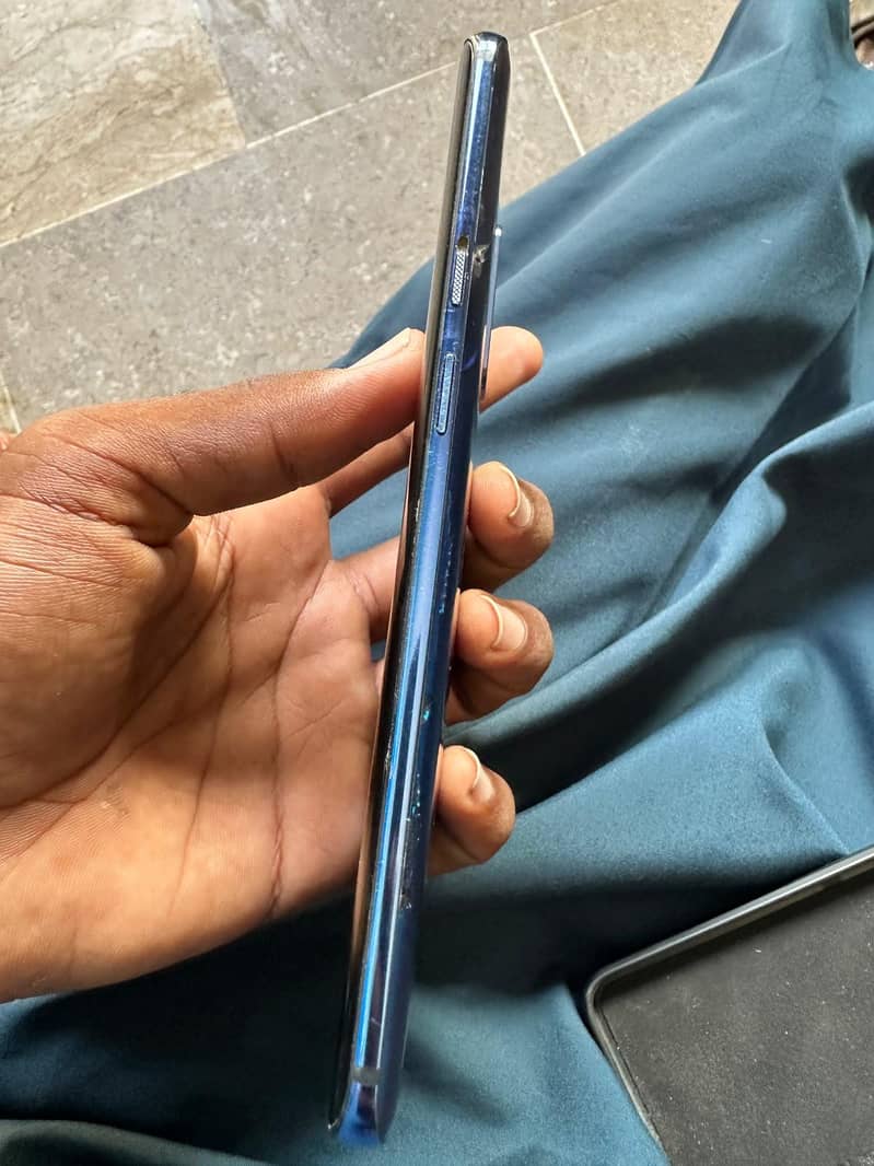 One Plus 7 Pro 3