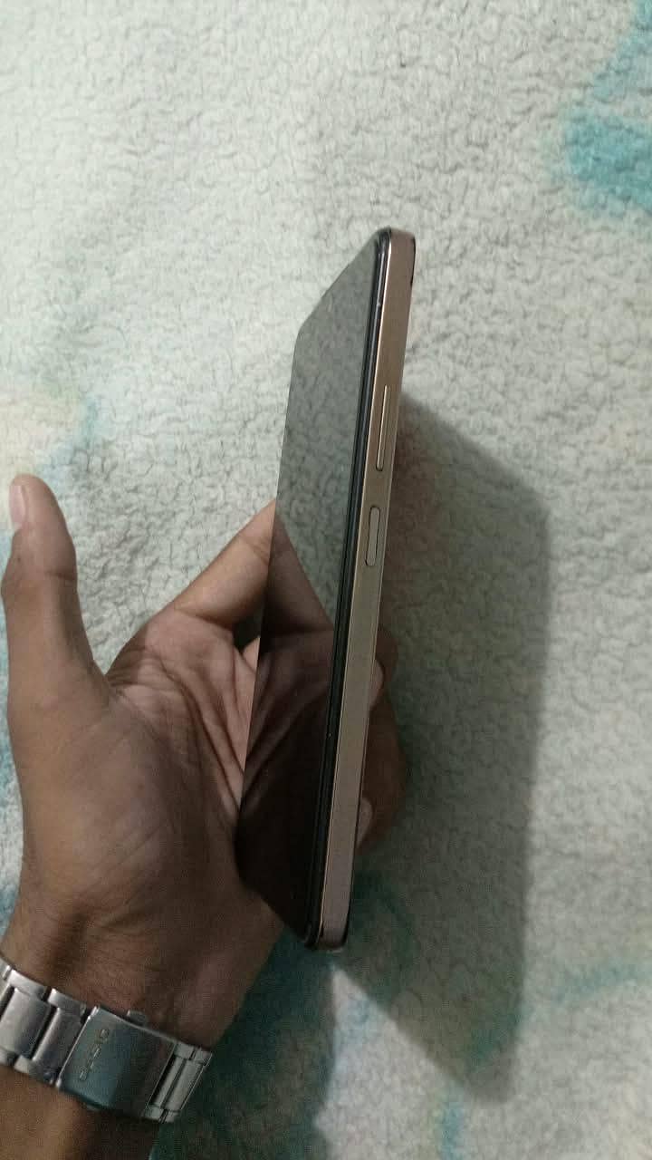 Infinix Note 30 1