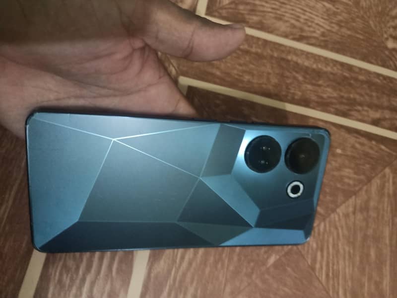 Tecno CAMON 20 3